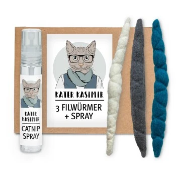 Kater Kasimir 3 Handgerollte Filzwürmchen Aus Schurwolle + 1 Mini-Flasche Katzenminze-Spray 3 Kater Kasimir 3 Handgerollte Filzwürmchen Aus Schurwolle + 1 Mini-Flasche Katzenminze-Spray