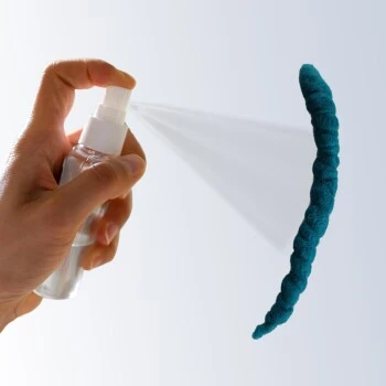 Kater Kasimir 3 Handgerollte Filzwürmchen Aus Schurwolle + 1 Mini-Flasche Katzenminze-Spray 4 Kater Kasimir 3 Handgerollte Filzwürmchen Aus Schurwolle + 1 Mini-Flasche Katzenminze-Spray – Bild 2